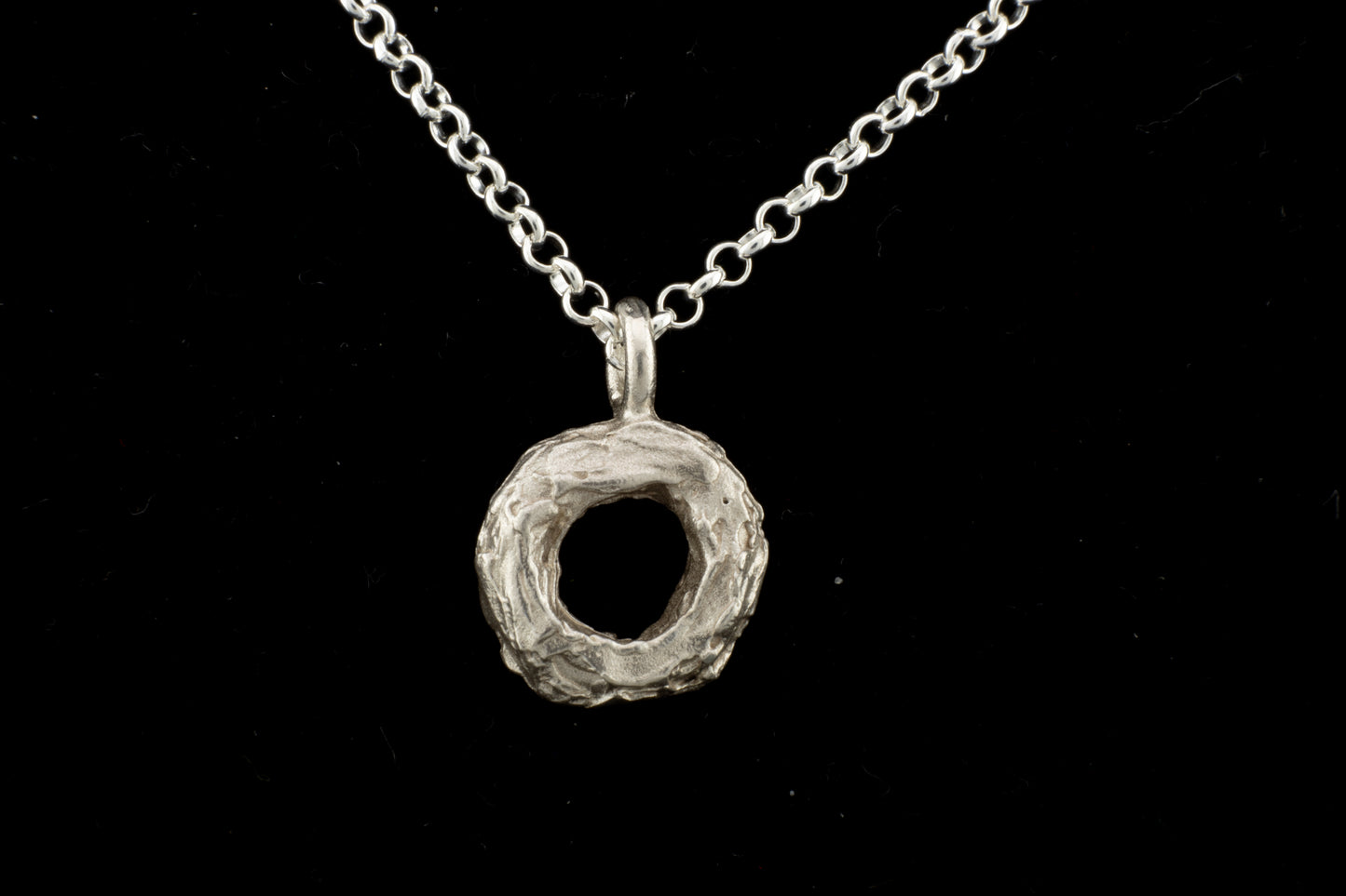 Colgante O