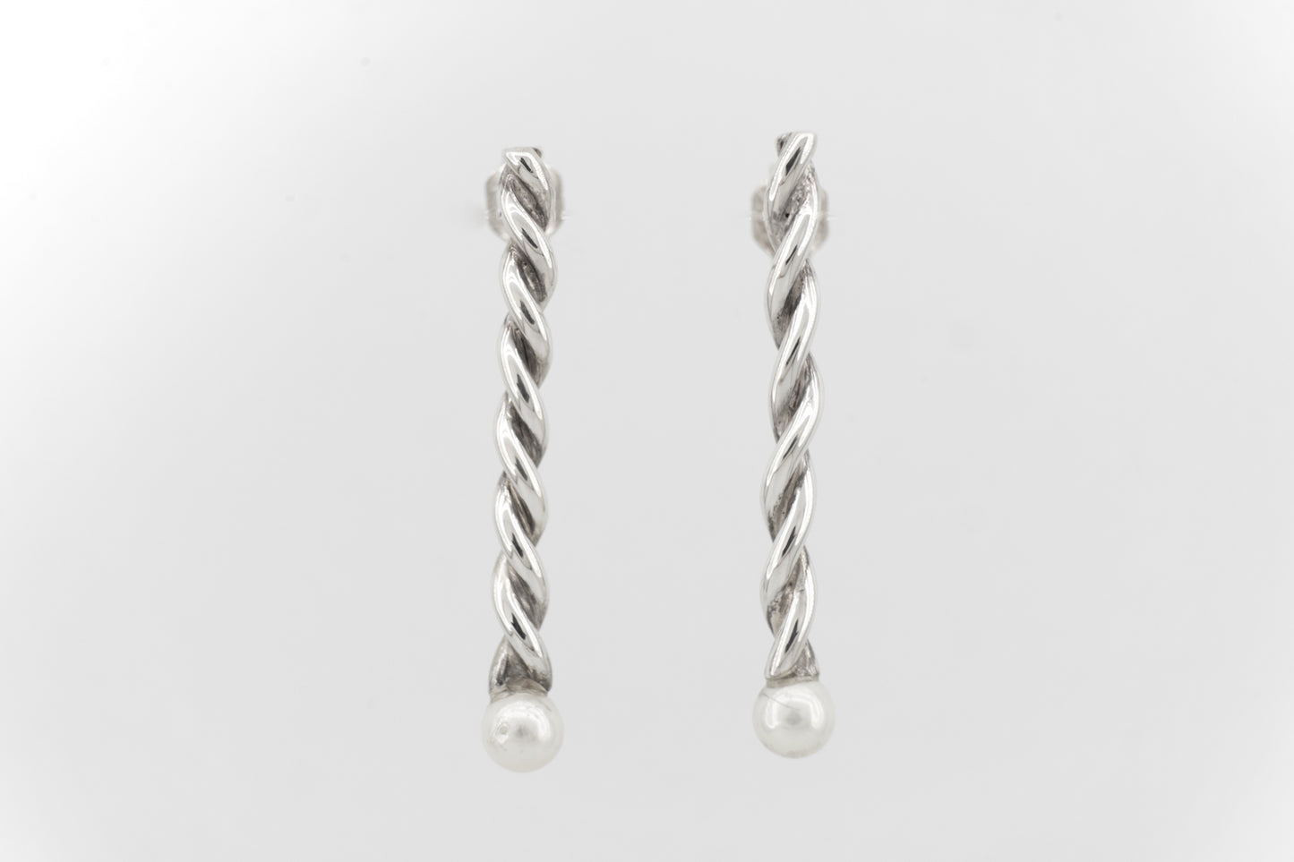 Braided Earrings with Pearl